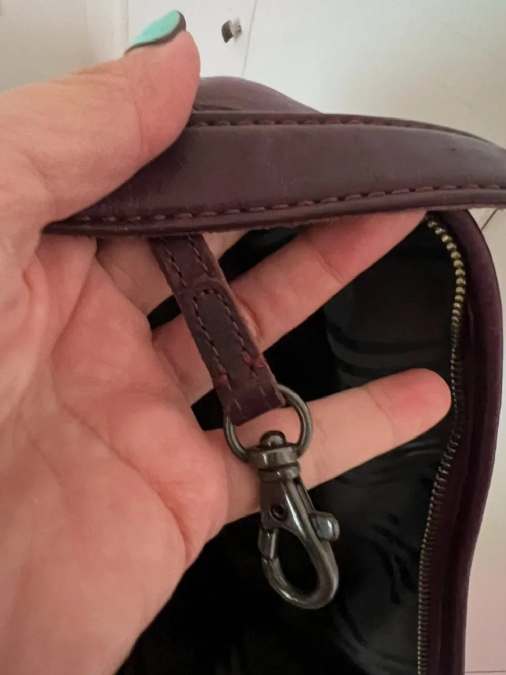 Vintage FRYE Burgundy Leather Hobo Bag ❤️